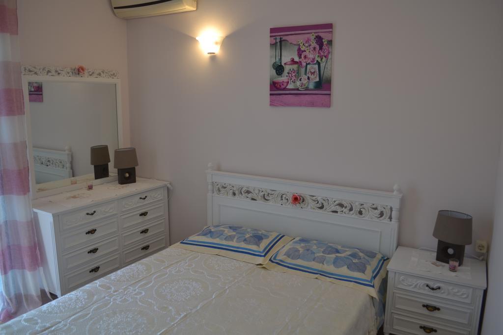 Theofilos Country House